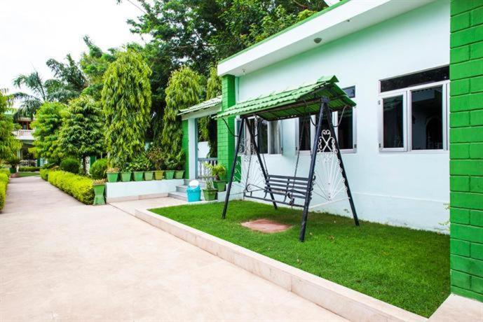 Ranthambhore Vatika Resort Sawai Madhopur Bagian luar foto